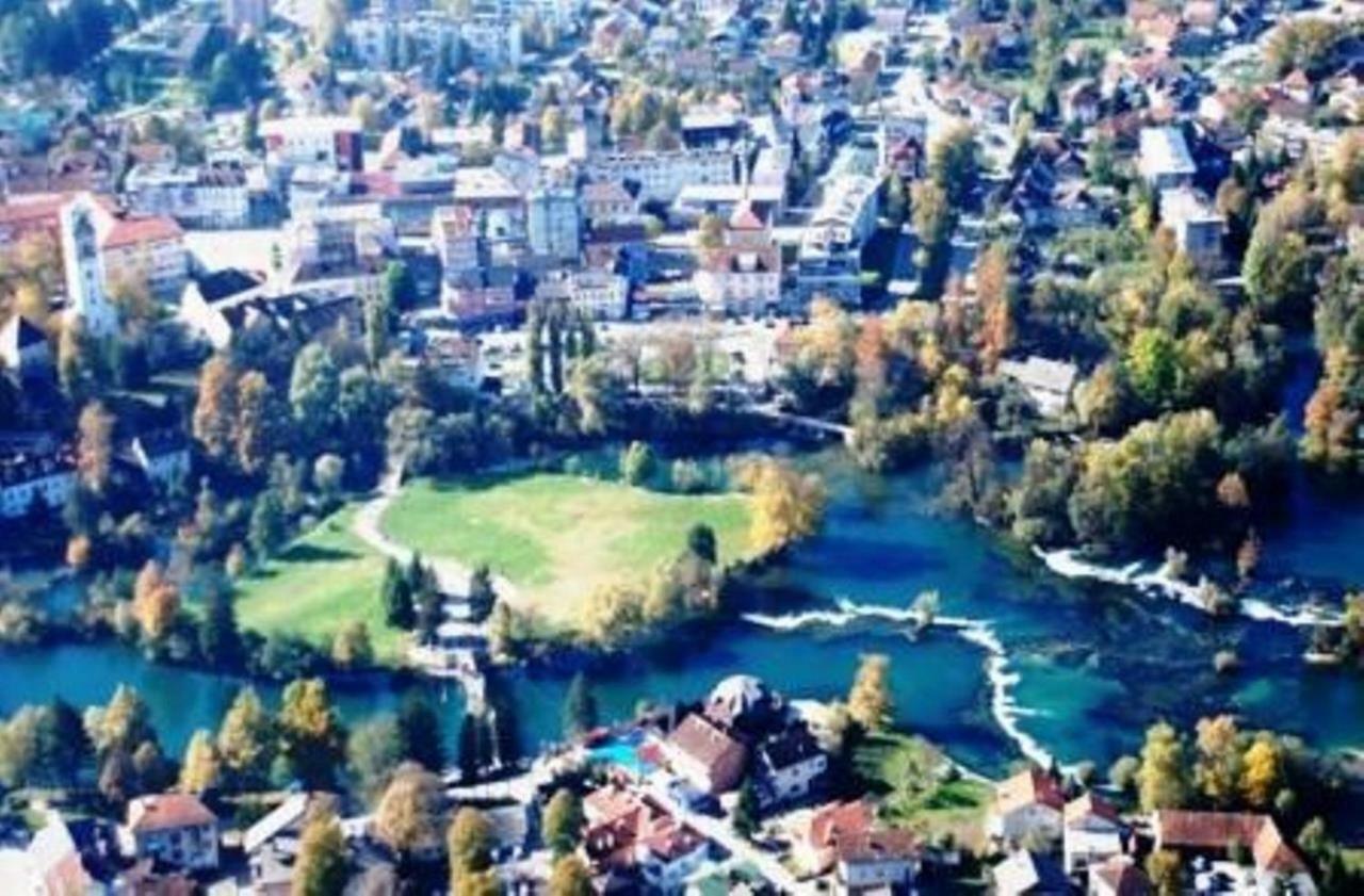 Plitvice Valley Apartments Licko Petrovo Selo ภายนอก รูปภาพ