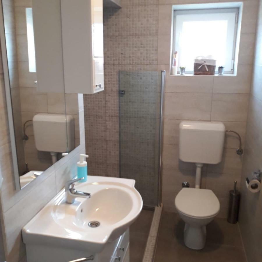 Plitvice Valley Apartments Licko Petrovo Selo ภายนอก รูปภาพ